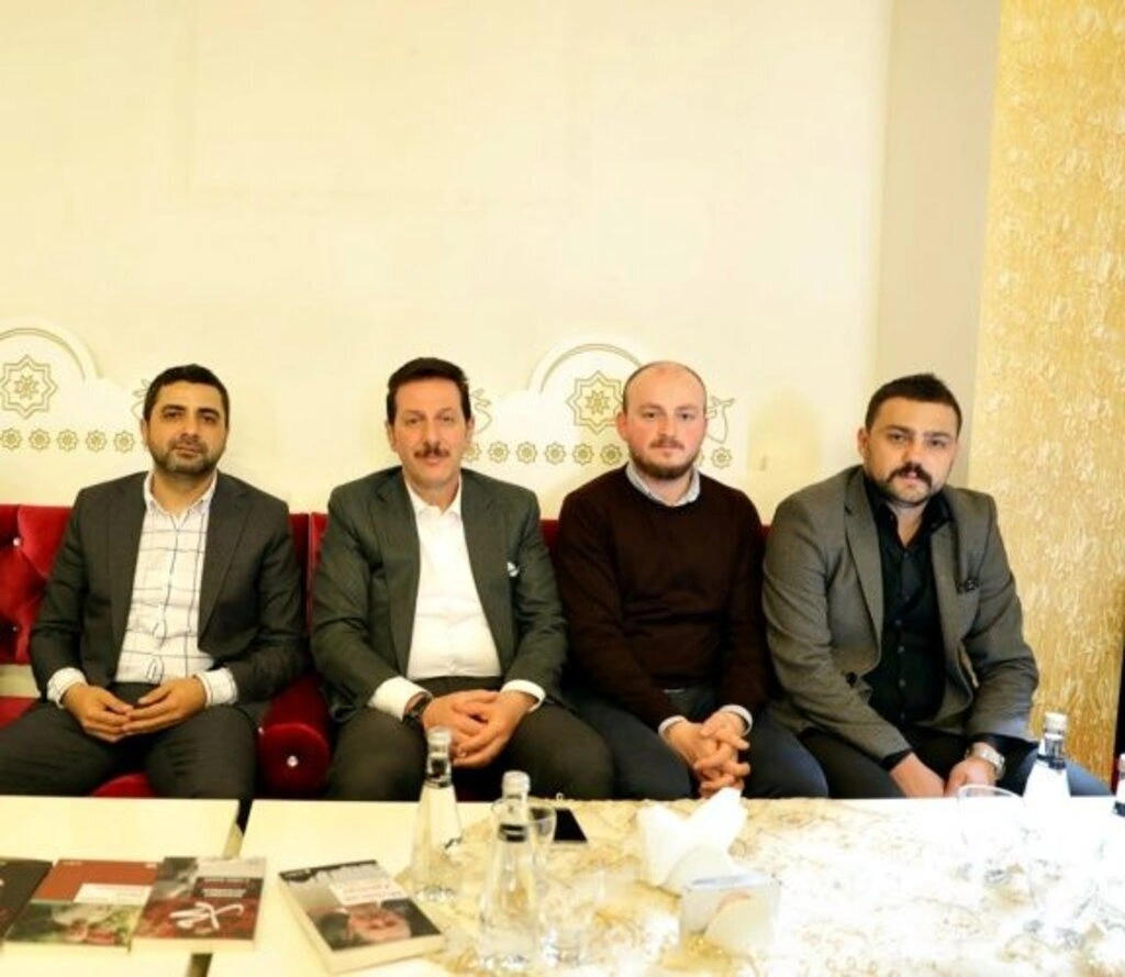 ÖMER TUĞRUL İNANÇER İLKADIMLILAR İLE BULUŞTU
