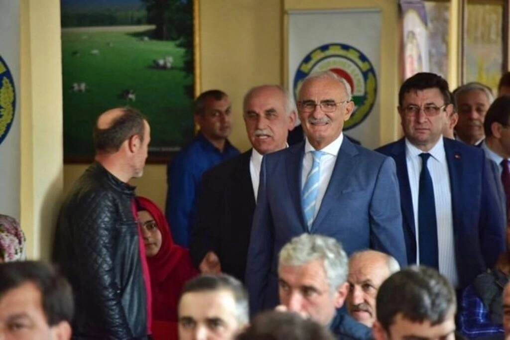 BÜYÜKŞEHİR BELEDİYESİ’NİN KIRSAL KALKINMA DESTEKLERİ KÖYDEN KENTE GÖÇÜ DURDURDU