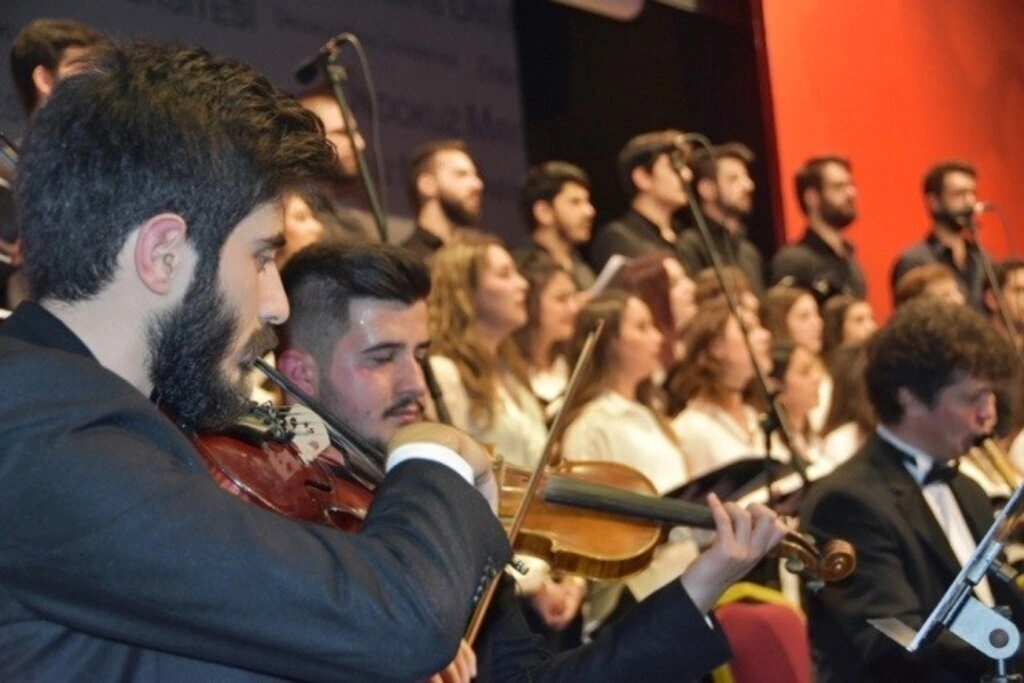 Eğitim Fakültesinden Sanat Müziği Şöleni
