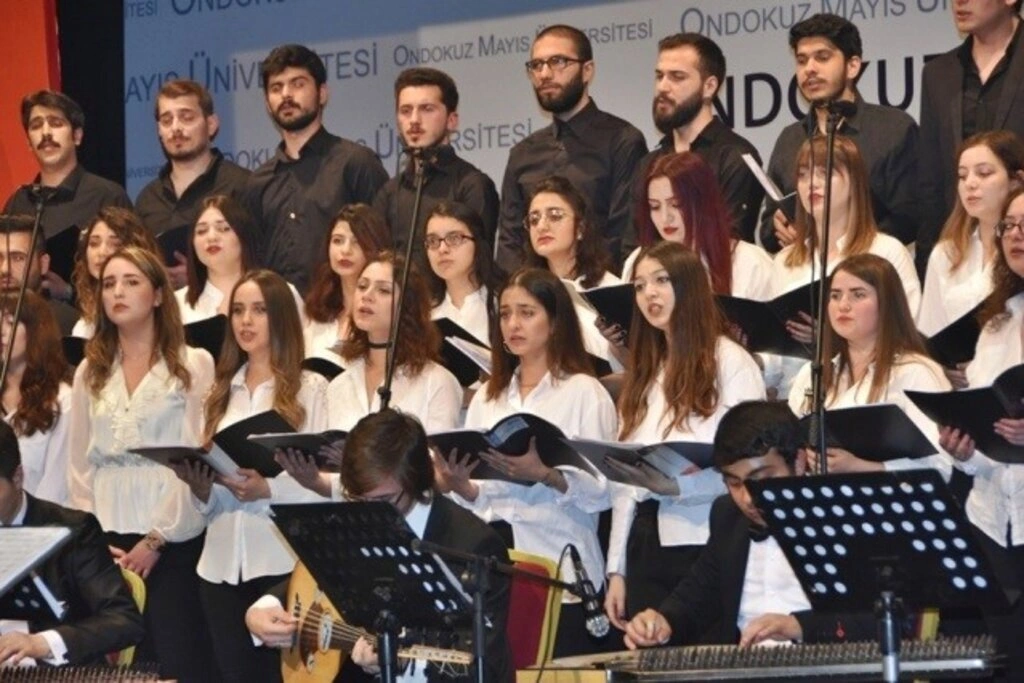 Eğitim Fakültesinden Sanat Müziği Şöleni