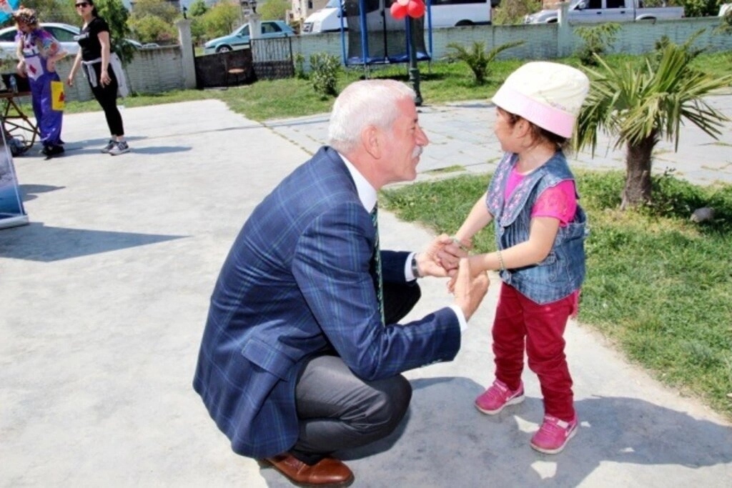 ALAÇAM BELEDİYESİ'NDEN 23 NİSAN ETKİNLİKLERİ