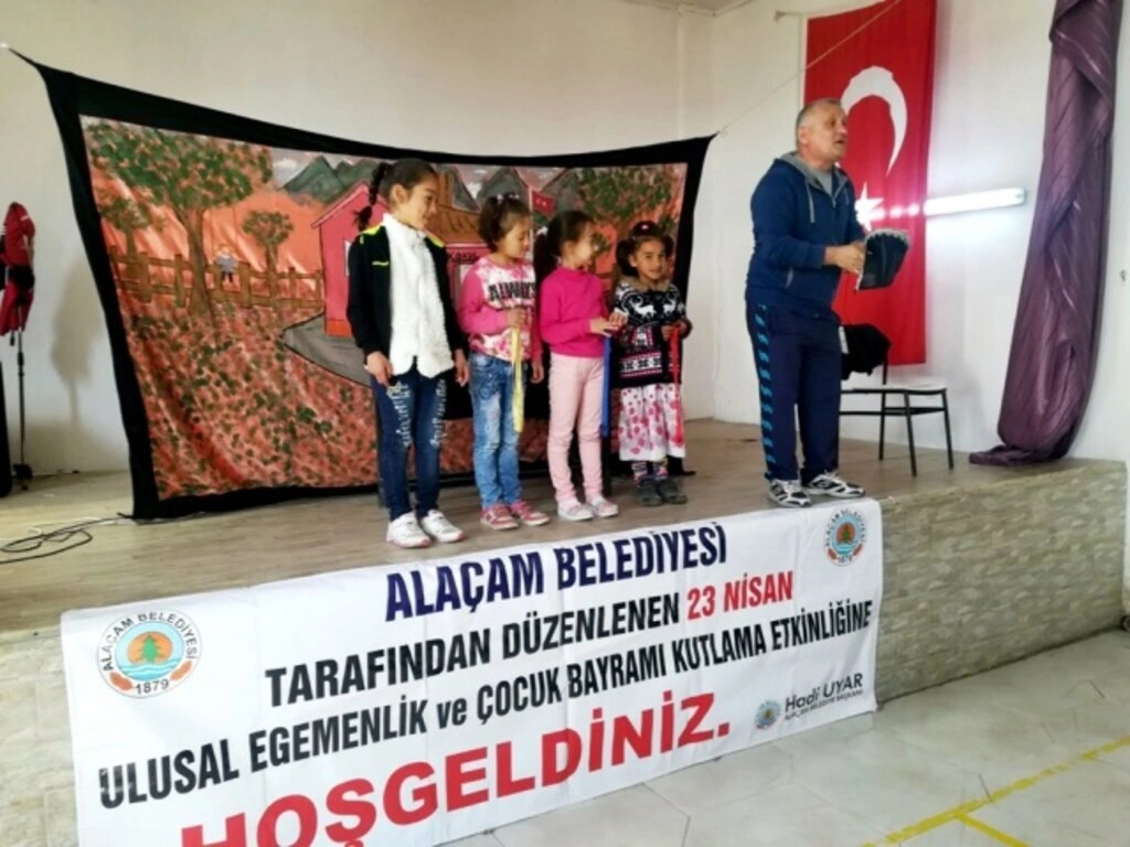 ALAÇAM BELEDİYESİ'NDEN 23 NİSAN ETKİNLİKLERİ