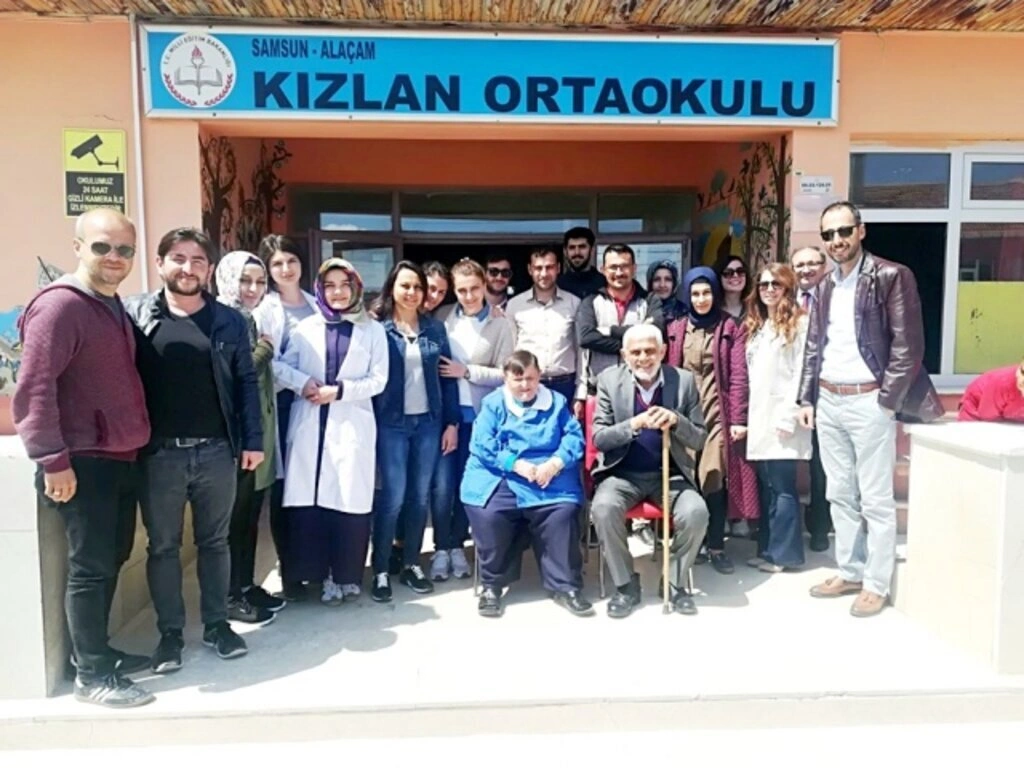 ALAÇAM BELEDİYESİ'NDEN 23 NİSAN ETKİNLİKLERİ