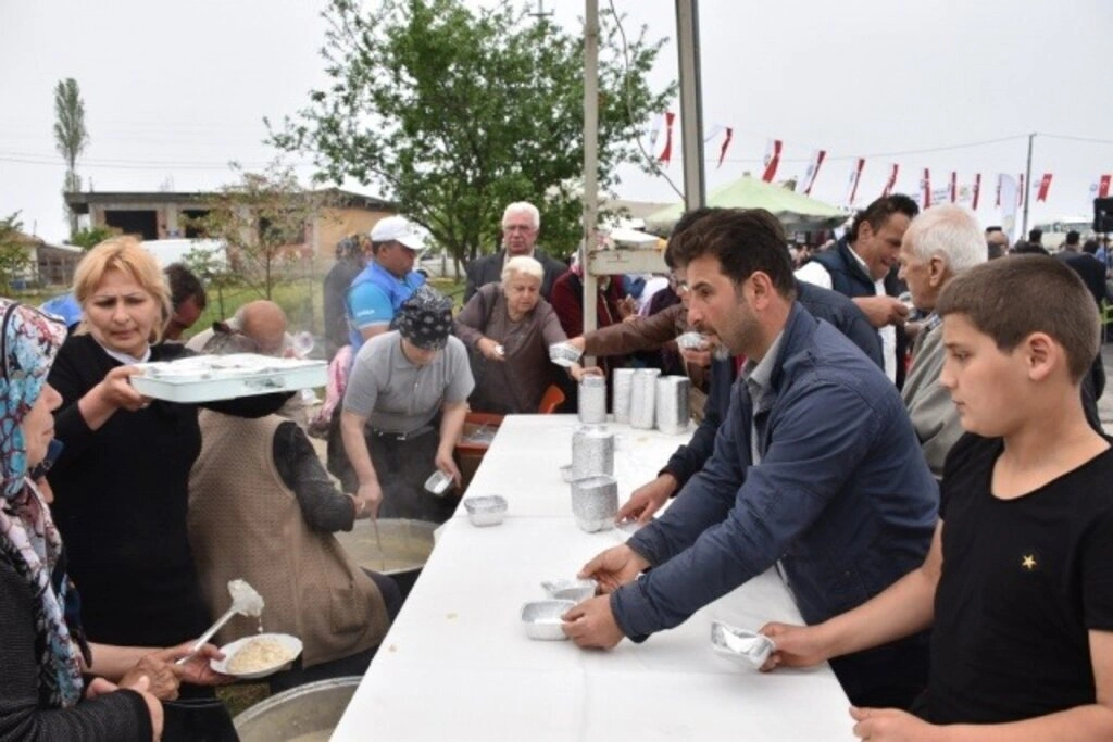 Yakakent'te Geleneksel 4. Hıdırellez Şenlikleri ve Karakucak Güreşleri