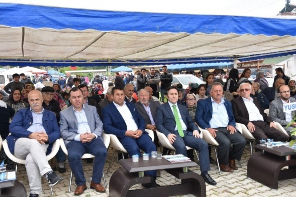Yakakent'te Geleneksel 4. Hıdırellez Şenlikleri ve Karakucak Güreşleri