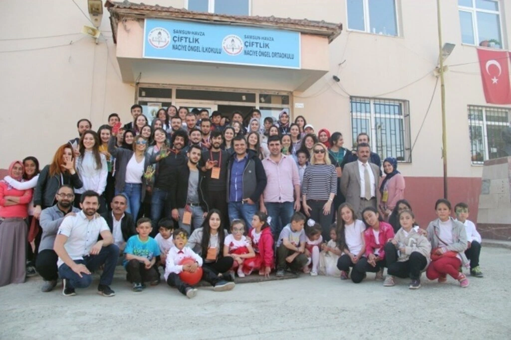 OMÜ Gönüllüleri'nden Bir Projemiz var etkinliği