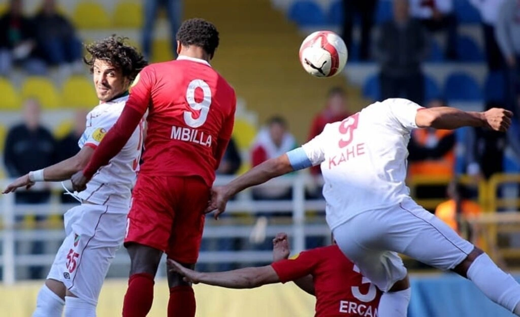 Karşıkaya Samsunspor maçının fotoğrafları, Karşıyaka Samsunspor maçı sonucu: 1-2