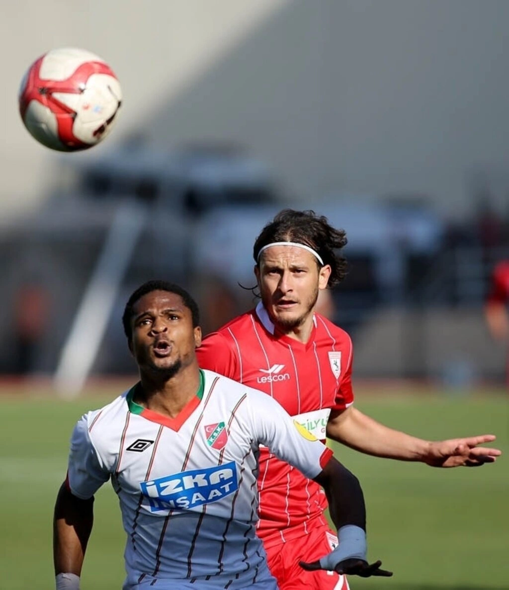 Karşıkaya Samsunspor maçının fotoğrafları, Karşıyaka Samsunspor maçı sonucu: 1-2