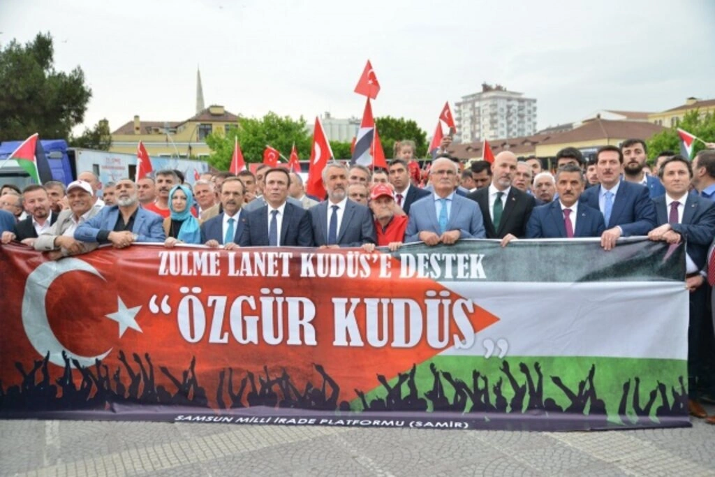 Samsun'da Zulme Lanet, Kudüs'e Destek yürüyüşü