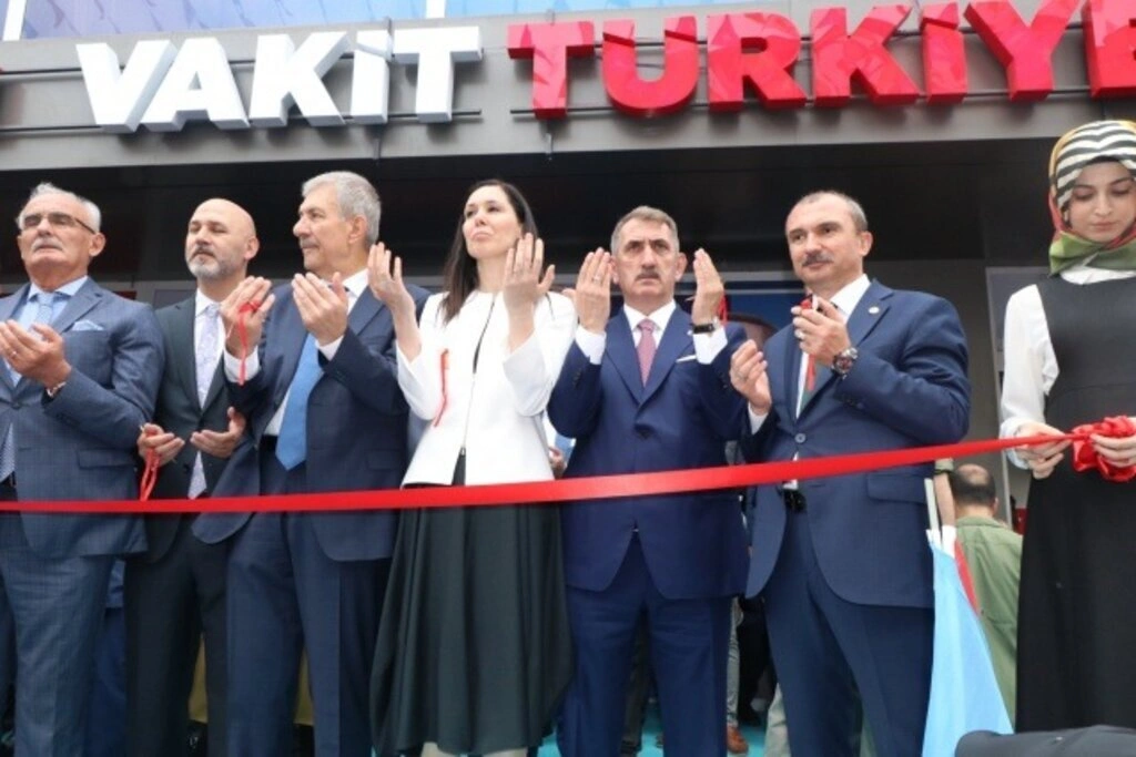 AK Parti Samsun Seçim Koordinasyon Merkezi Açıldı