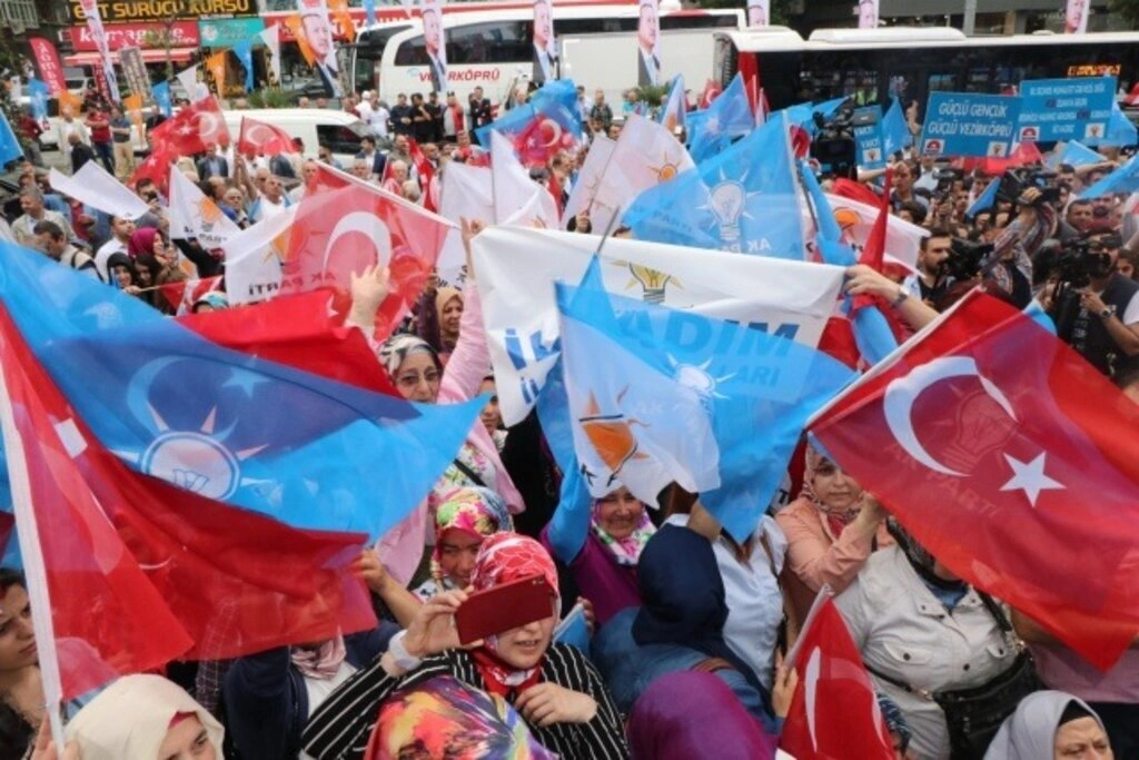 AK Parti Samsun Seçim Koordinasyon Merkezi Açıldı