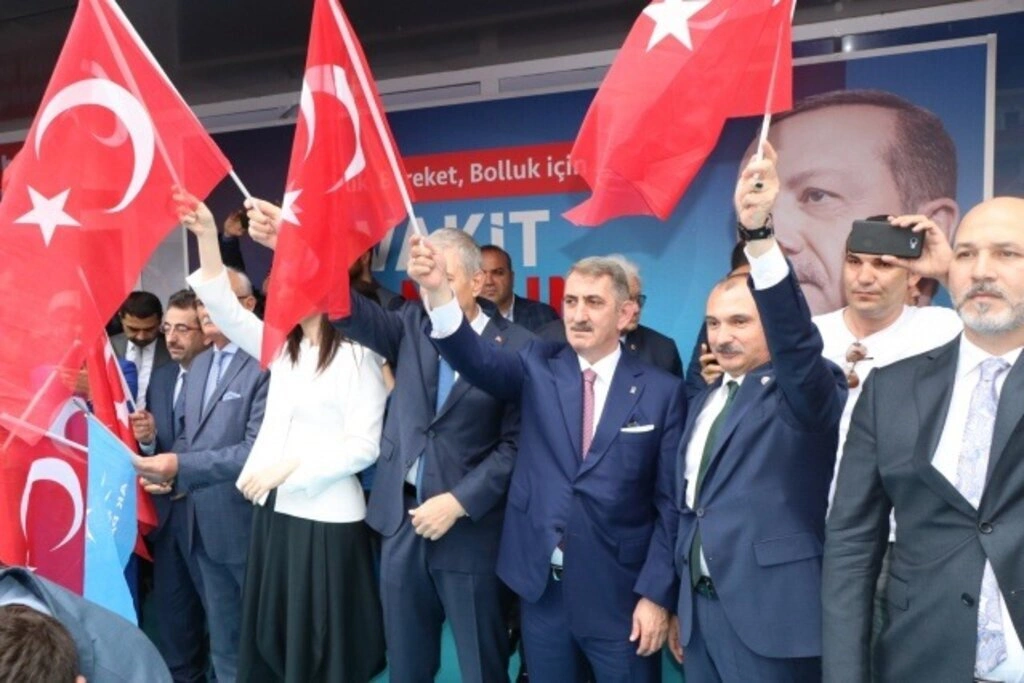 AK Parti Samsun Seçim Koordinasyon Merkezi Açıldı