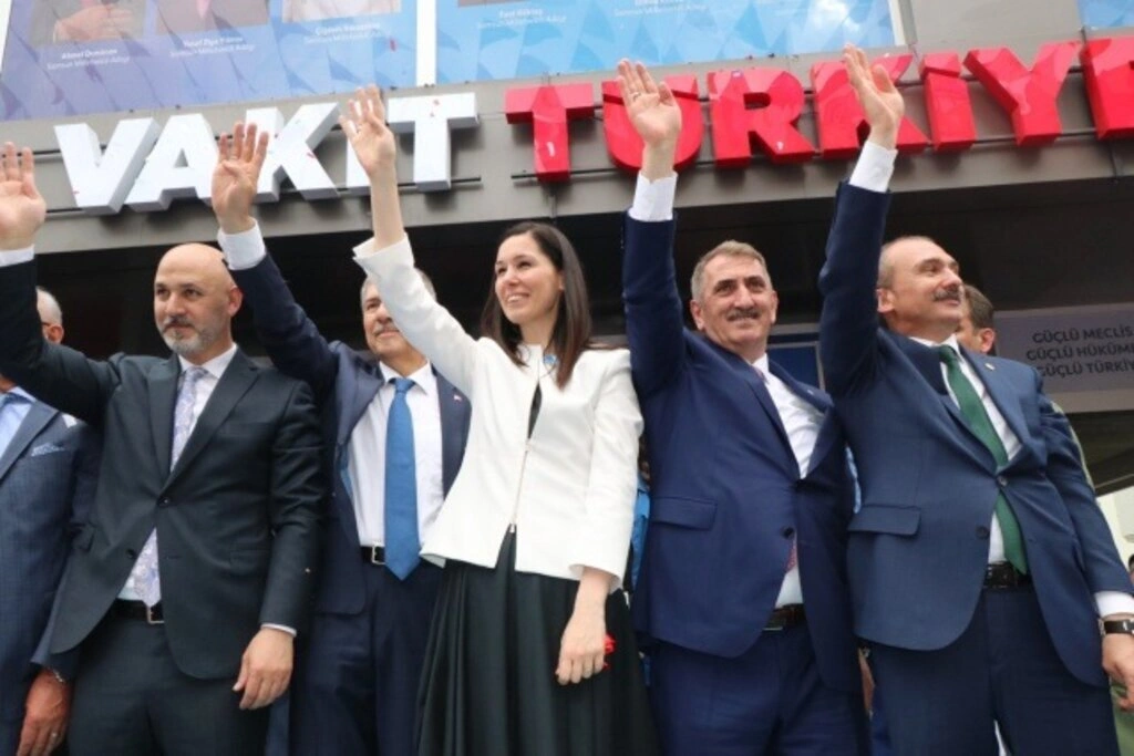 AK Parti Samsun Seçim Koordinasyon Merkezi Açıldı