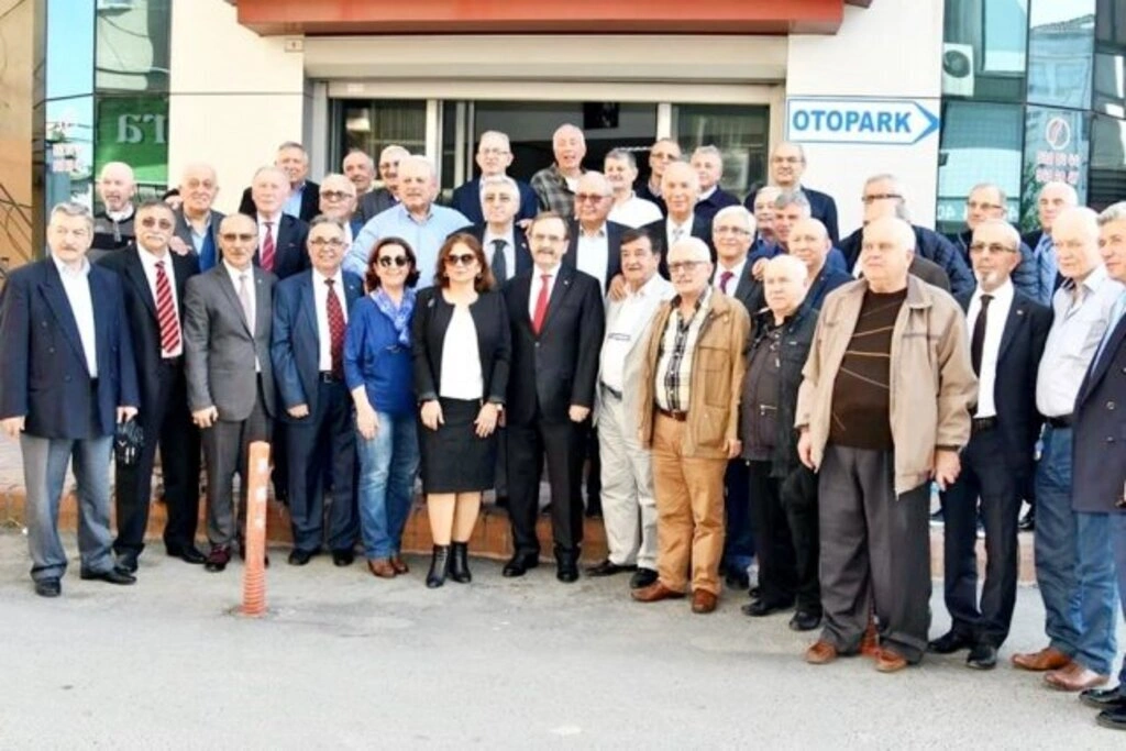 BAFRA LİSESİ MEZUNLARI BAFRA’DA BULUŞTU