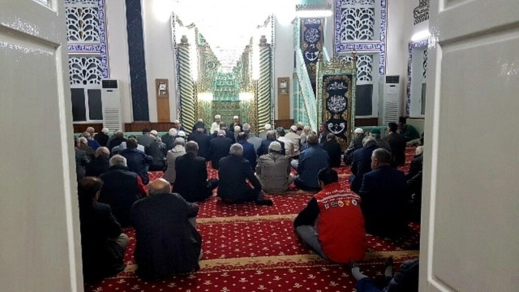 RUMELİ DERNEKLERİNDEN PATRİK TEPKİSİ