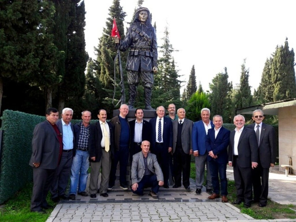 RUMELİ DERNEKLERİNDEN PATRİK TEPKİSİ