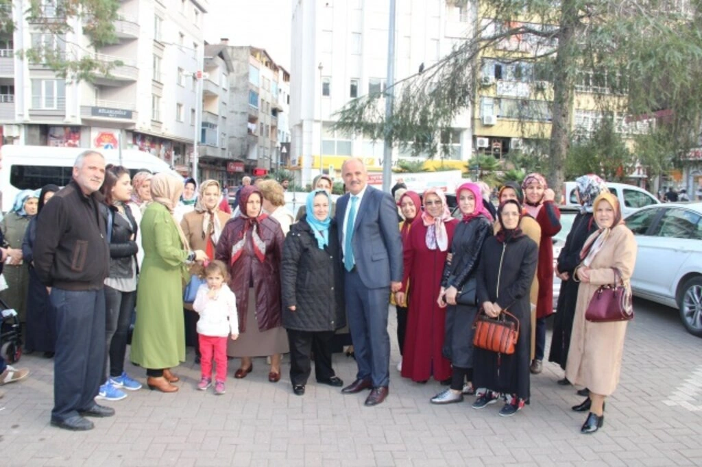 Fikret Oy Terme Belediyesi için aday adayı oldu