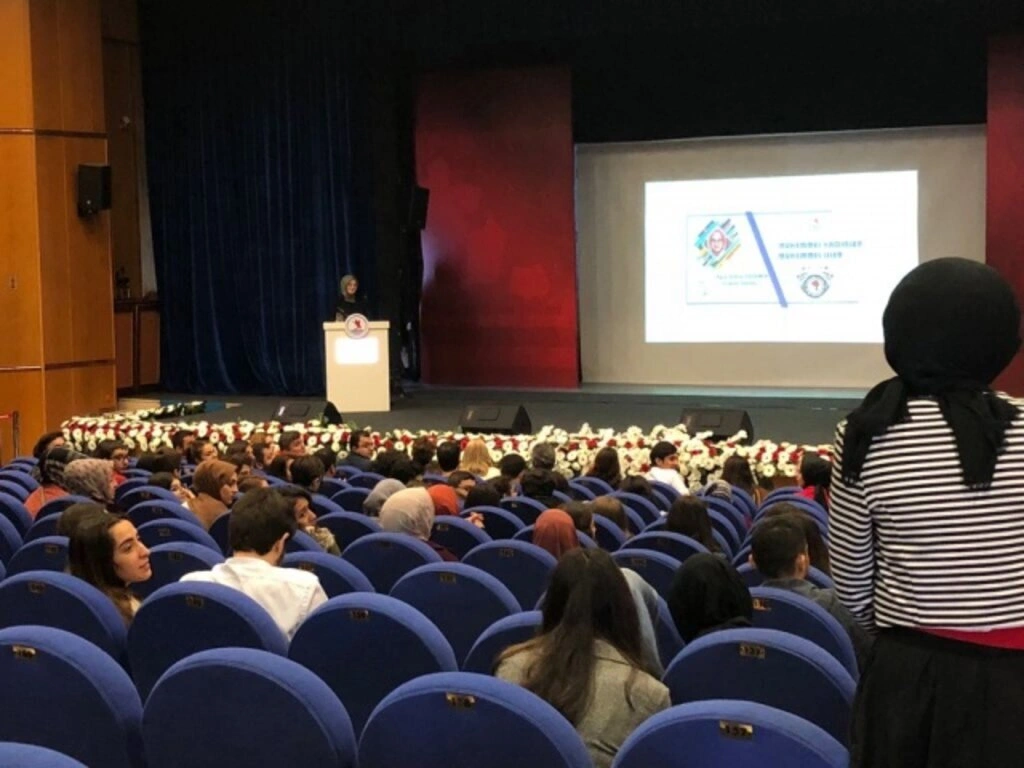 LIV HOSPITAL SAMSUN 'MÜKEMMEL KADINLAR'I DESTEKLİYOR