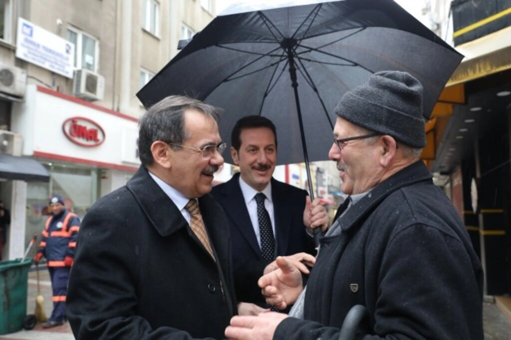 DEMİR VE TOK ESNAFLA BULUŞTU