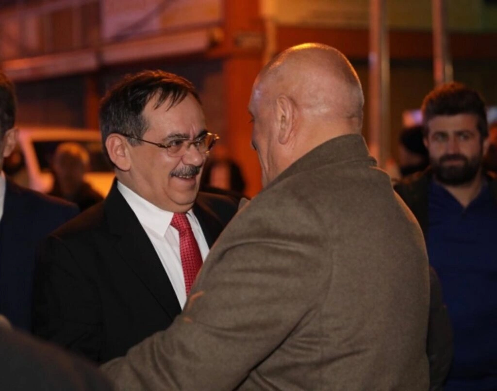 DEMİR VE TOK ESNAFLA BULUŞTU