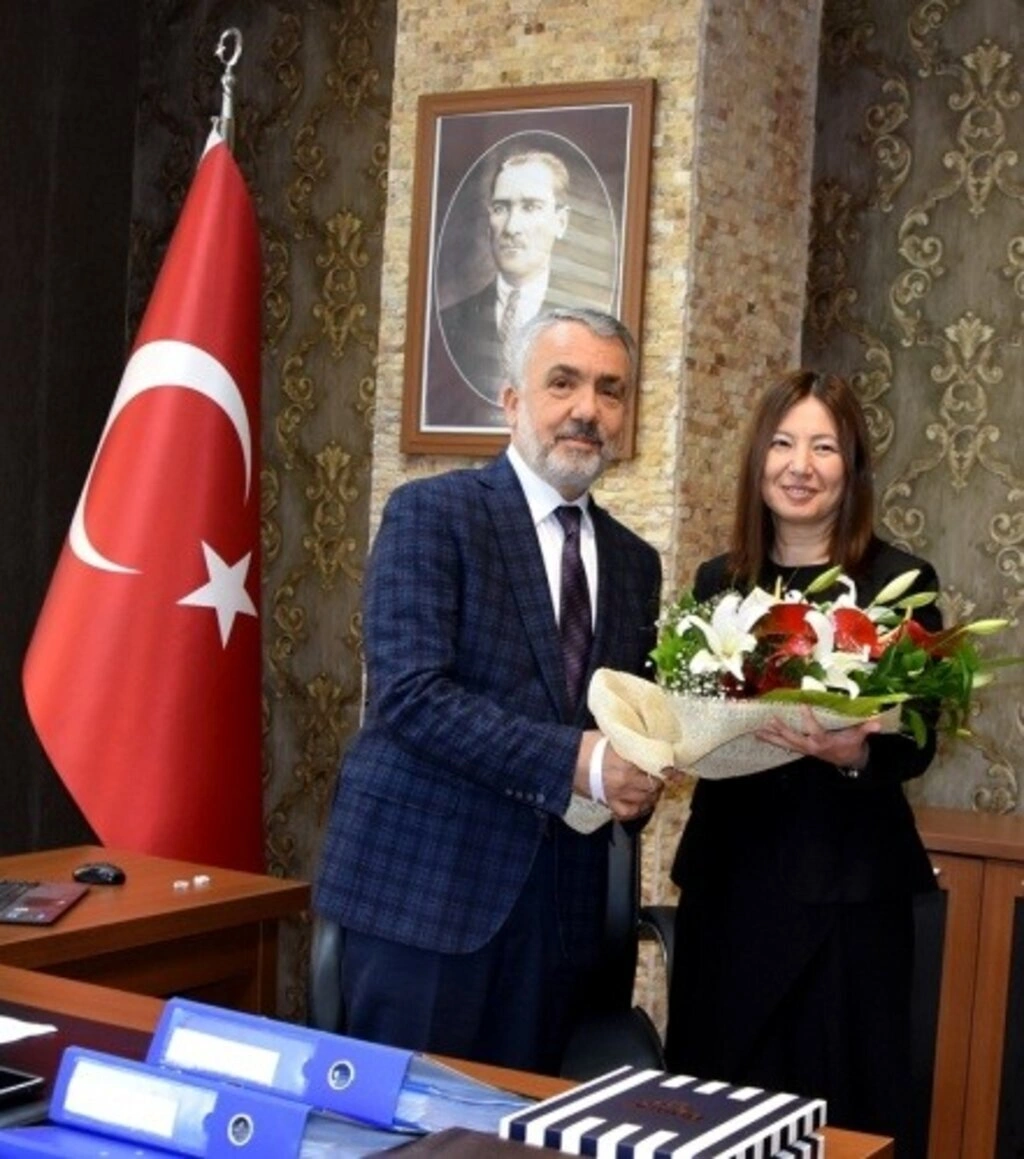 Bafra Turizm Fakültesi Dekanlığında Görev Değişimi