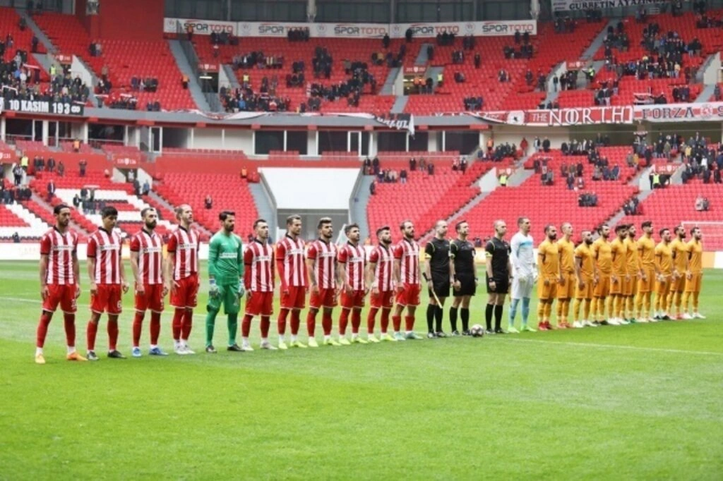 Samsunspor Eyüpspor maç fotoğrafları