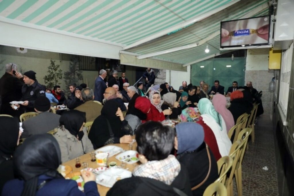 Başkan Erdoğan Tok'a İlkadımlılardan büyük ilgi
