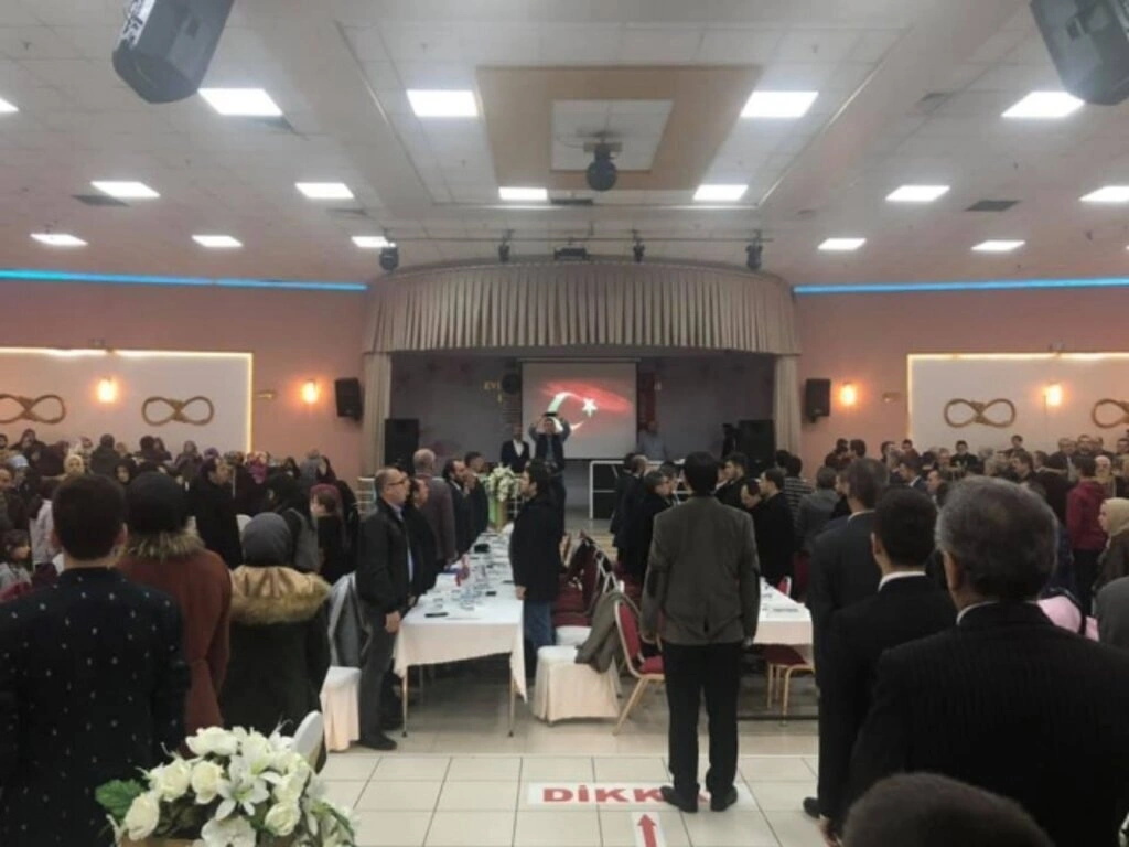 Bursa Ladikliler Derneği'nden tirit gecesi