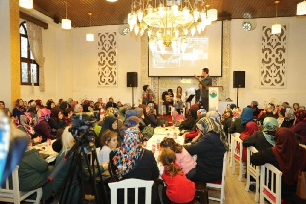 Acem Tekkesi Kültür ve Sohbet Evi Gönül Buluşmaları