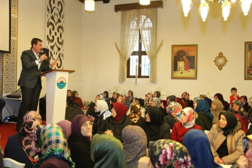 Acem Tekkesi Kültür ve Sohbet Evi Gönül Buluşmaları
