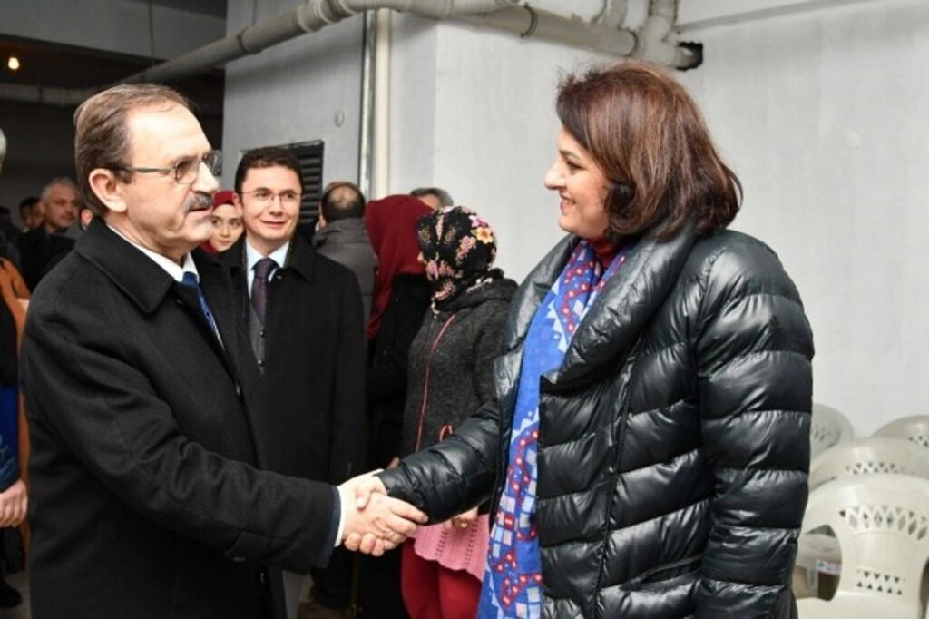Başkan Zihni Şahin: Her şey çocuklarımız için!