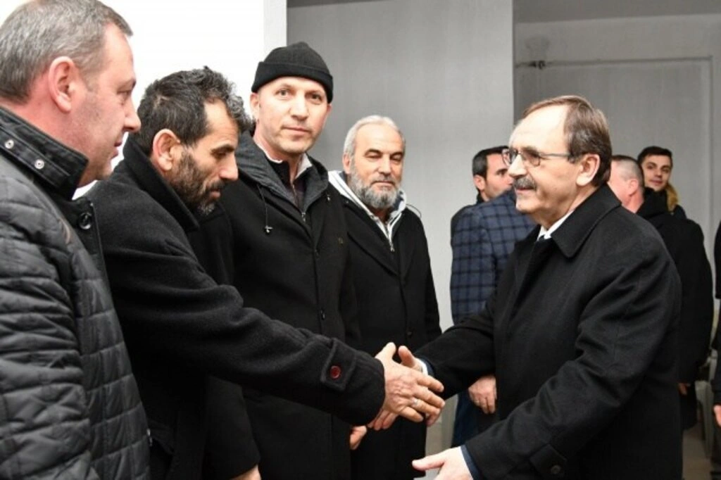 Başkan Zihni Şahin: Her şey çocuklarımız için!
