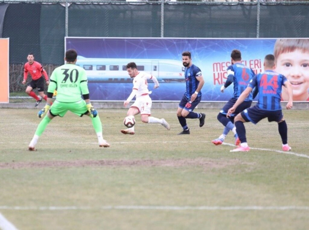 Ankara Demirspor Samsunspor Maç Fotoğrafları