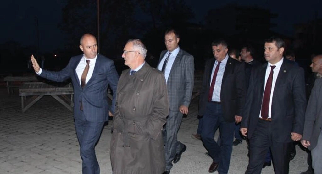 Başkan Yusuf Ziya Yılmaz Tekkeköy'de