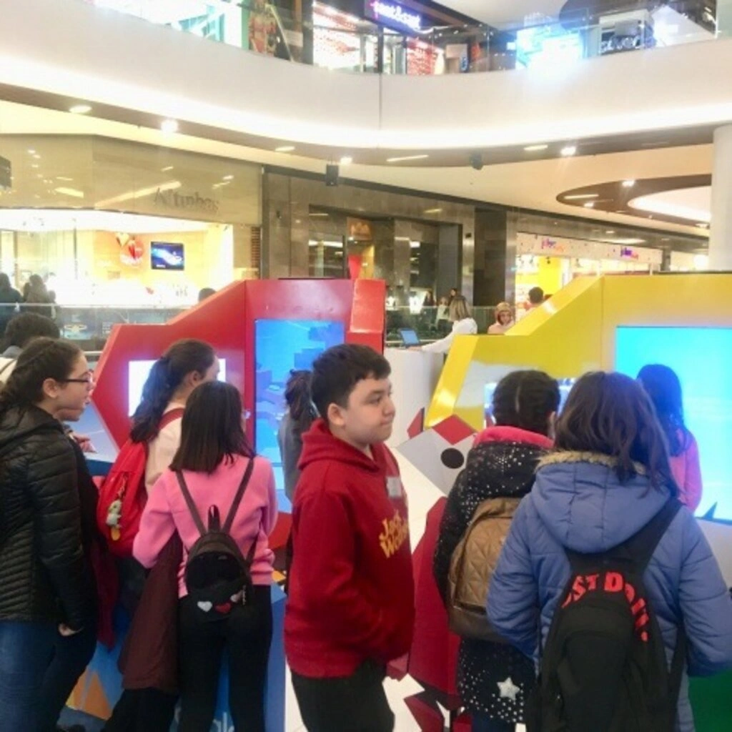İnternot adayları Samsun Piazza’da buluştu