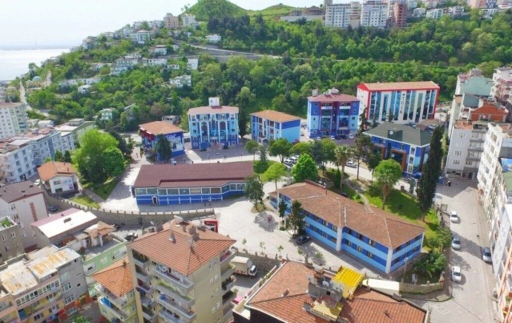 Canik'te eğitim tesisleri cıvıl cıvıl
