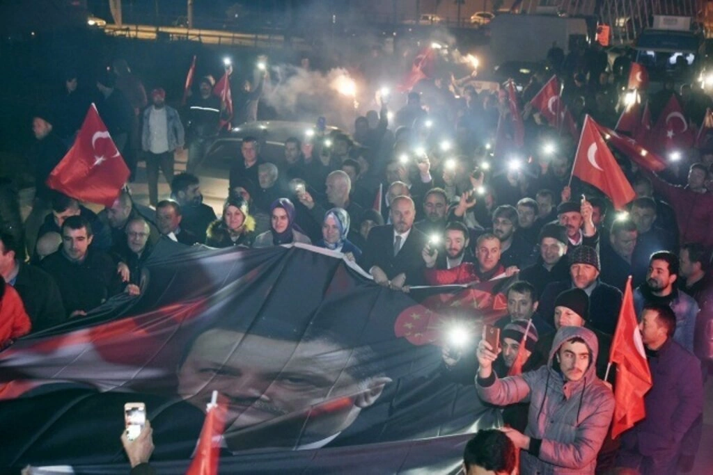 Kutlukent Gençlerinden Togar’a Destek Yürüyüşü
