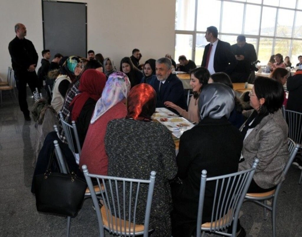 Ondokuz Mayıs Üniversitesi'nde 8 Mart Dünya Kadınlar Günü kutlaması