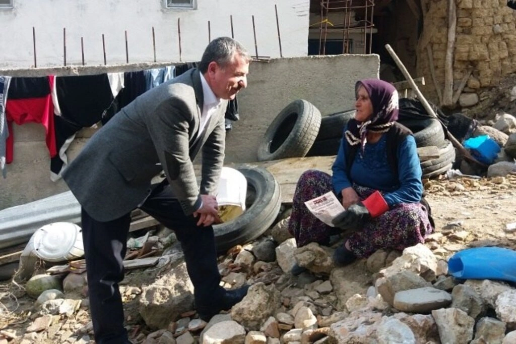 Sebahattin Özdemir Havza'da gönüllere giriyor