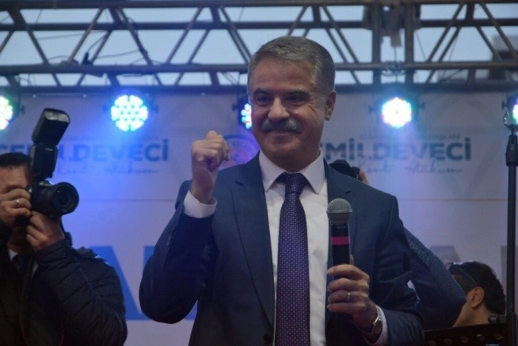 Başkan Deveci'den Atakum’a Bahar Geldi’ konseri