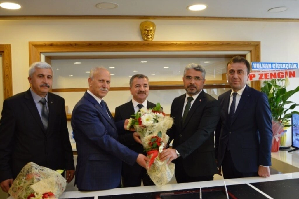 Havza Belediyesi'nde devir teslim töreni