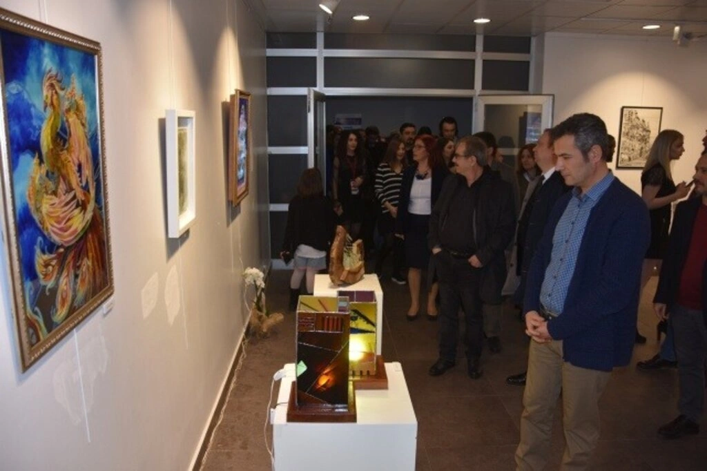 Seramik Cam Bölümü öğrencileri hünerlerini sergiledi