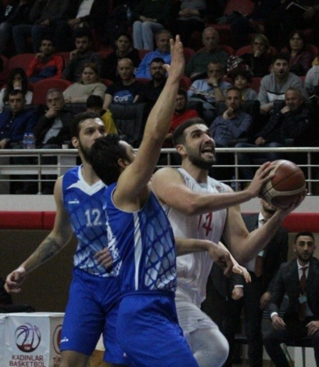 Anakentspor Erzurum'u konuk etti