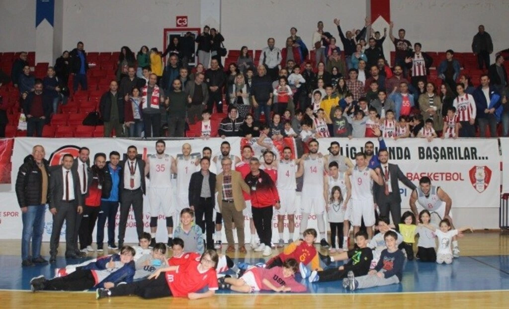 Anakentspor Erzurum'u konuk etti