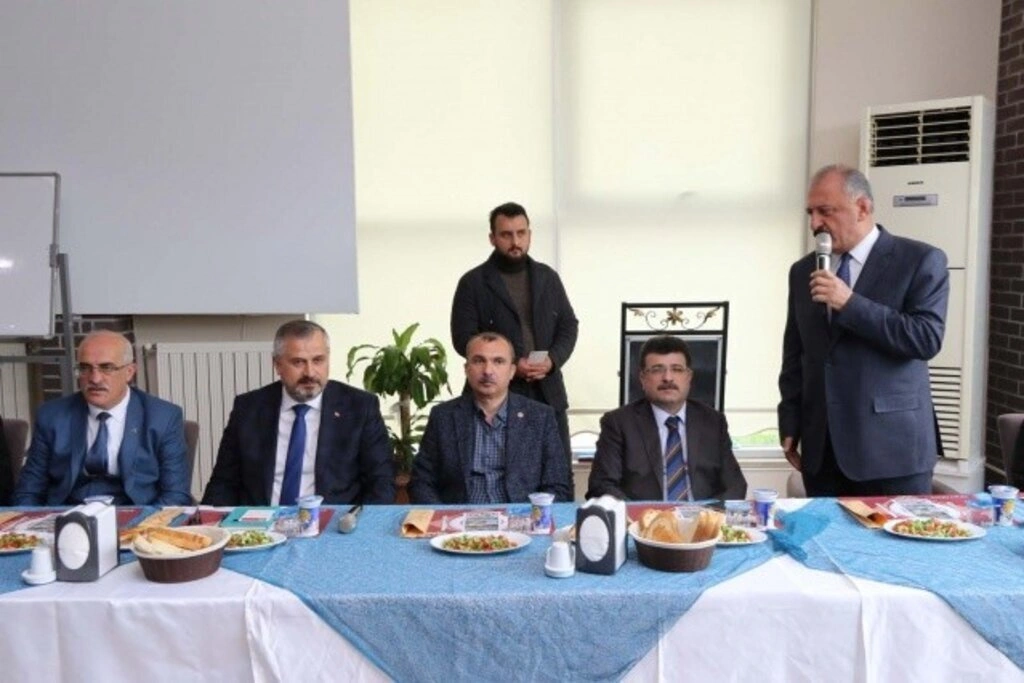 Bafralı Muhtarlar Biraraya Geldi!