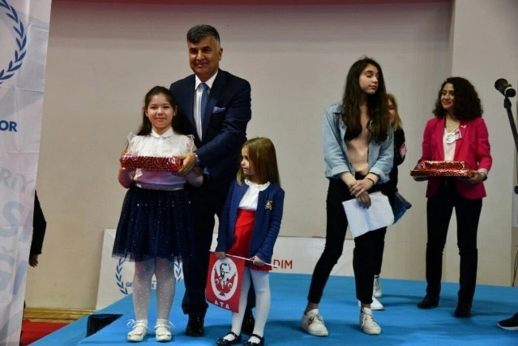 23 Nisan Ulusal Egemenlik ve Çocuk Bayramı Samsun'da Coşkuyla Kutlandı