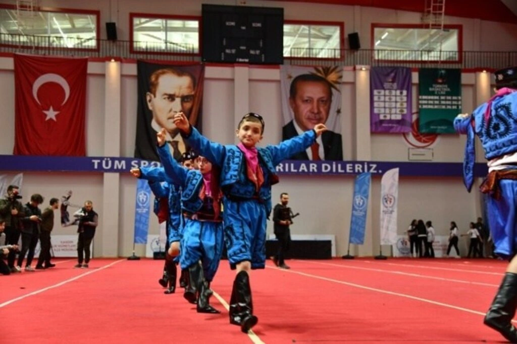 23 Nisan Ulusal Egemenlik ve Çocuk Bayramı Samsun'da Coşkuyla Kutlandı