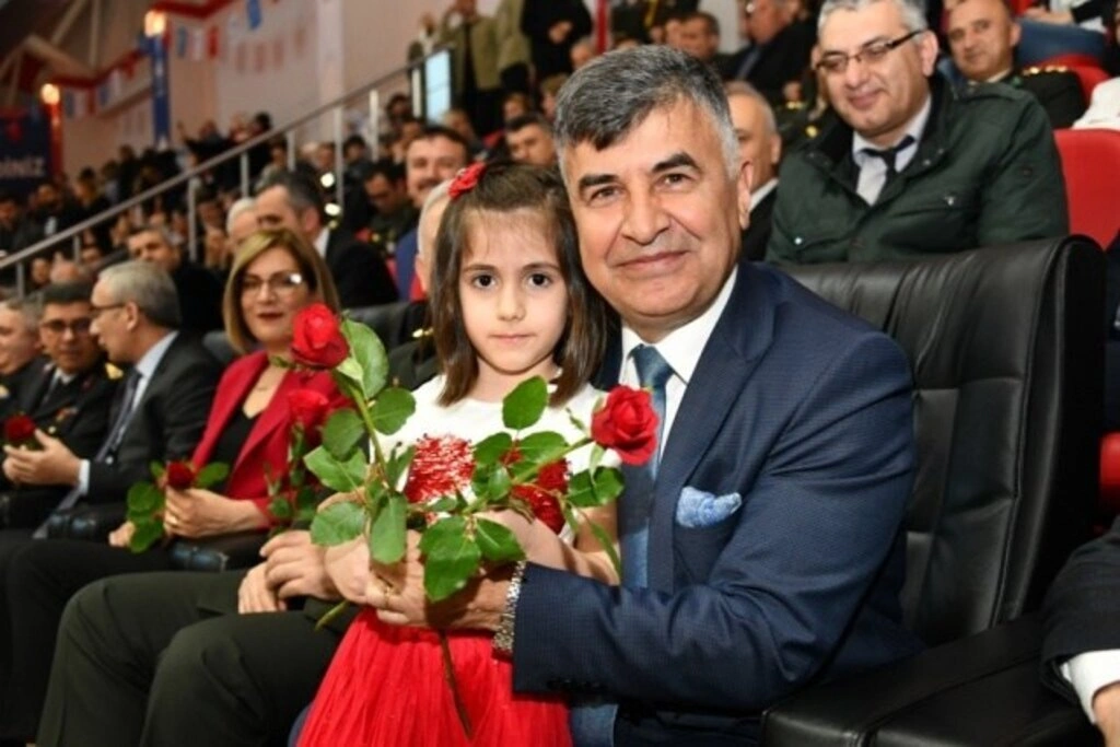 23 Nisan Ulusal Egemenlik ve Çocuk Bayramı Samsun'da Coşkuyla Kutlandı