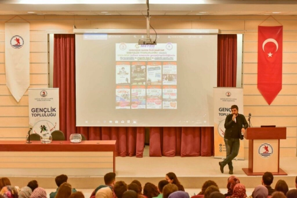 Samsun Gençlik Topluluğu İstanbul’a gezi düzenlendi