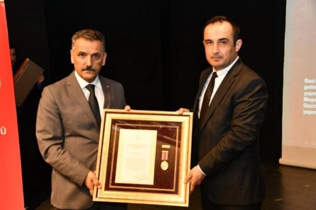 Devlet Övünç Madalyası Ve Beratı Samsunlu Şehit Aileleri Ve Gazilere Tevdi edildi